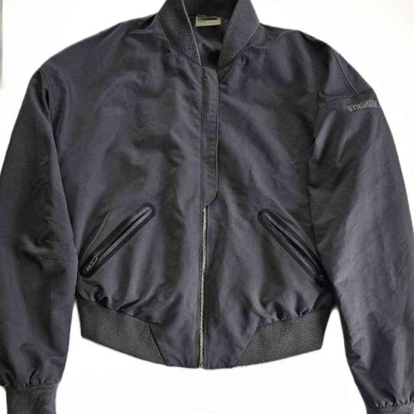 Gymshark Women's Gray Bomber Jacket - Picture 6 of 8